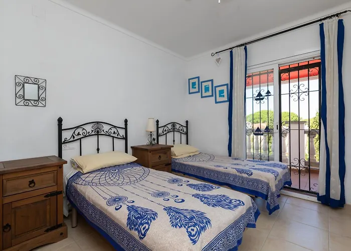 فيلة Detached With Private Pool