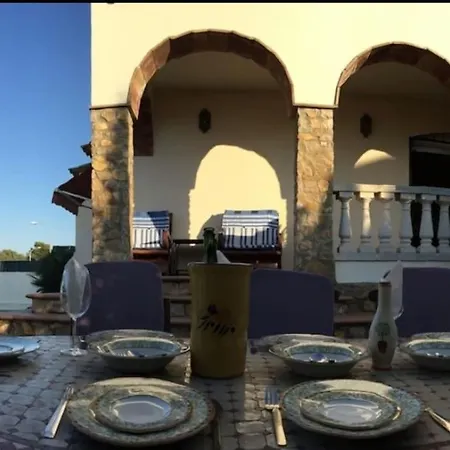 فيلة Detached With Private Pool